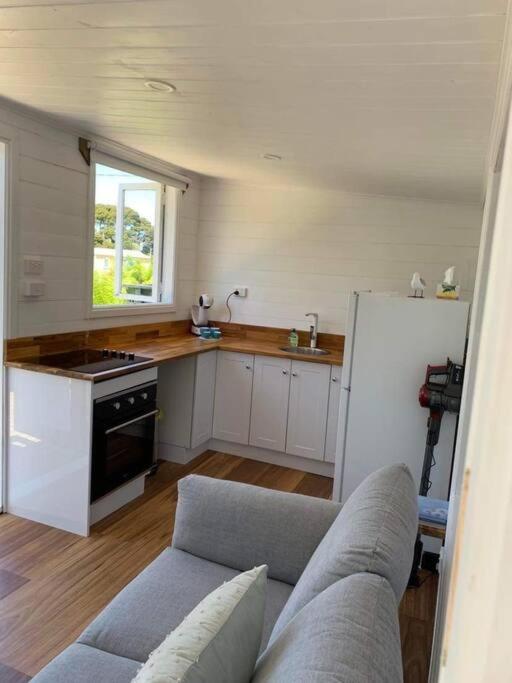 The Wandering Duck - Heritage Tiny House Strahan Εξωτερικό φωτογραφία